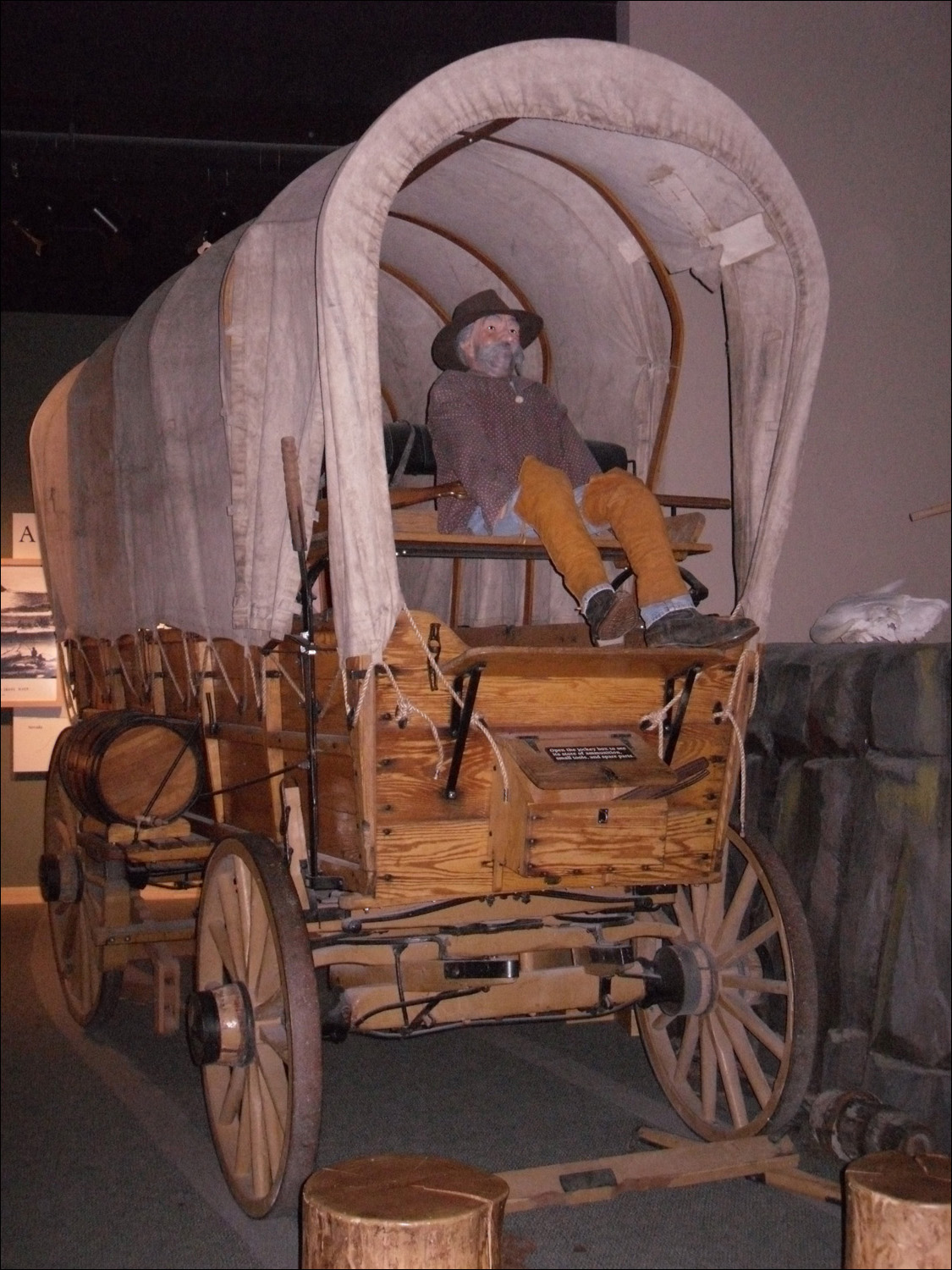 Displays @ the Oregan Trail History & Education Center in the Three Islands Crossing State Park